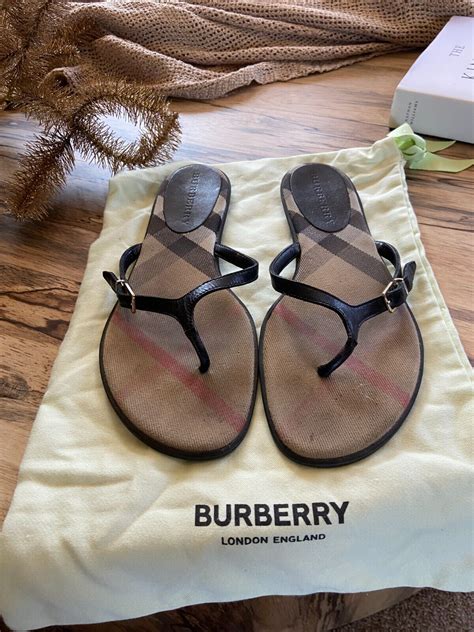 replica burberry flip flops|burberry women's thongs flip flops.